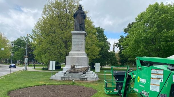 A newly-cleaned Queen Victoria statue in Kitchener. (May 27, 2022)