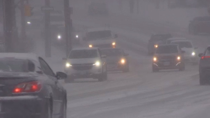Heavy snow makes for poor visibility in Waterloo, Ont. on Jan. 25, 2023. (CTV Kitchener)