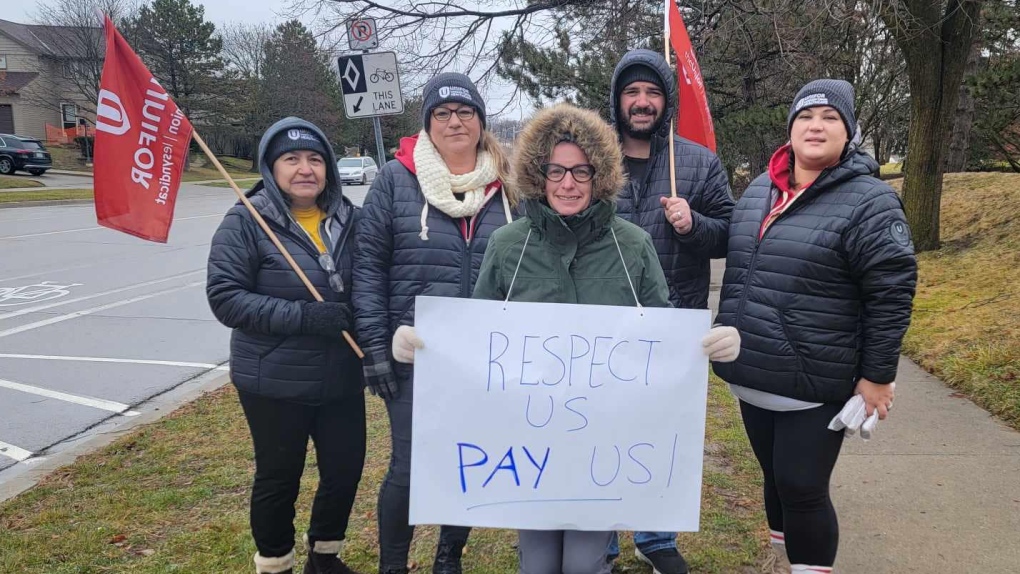 Picket Continues Outside Kitchener Long Term Care Home CTV News   Unifor Forest Heights Long Term Care Home Kitchene 1 6701500 1703629978917 