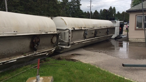 tank truck rollover