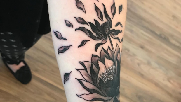 A tattoo of a flower